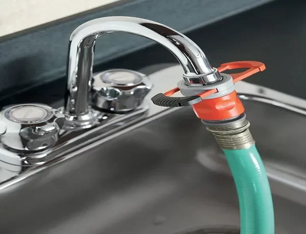 How to Hook a Garden Hose to a Kitchen Faucet: Step-by-Step Guide