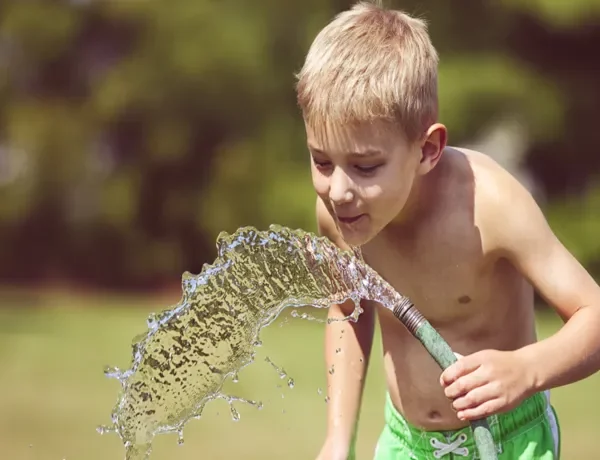 Is It Safe to Drink Water from a Garden Hose? Expert Advice and Precautions